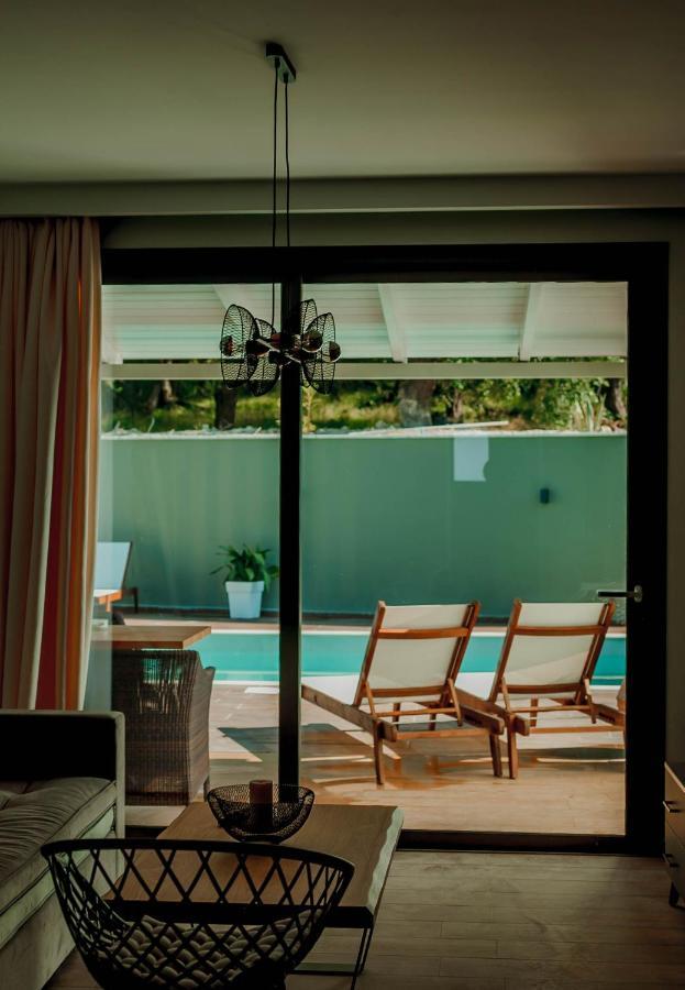 Olia Suites ปาร์กา ภายนอก รูปภาพ