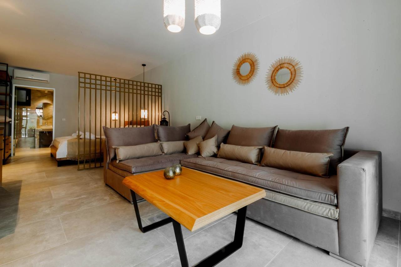 Olia Suites ปาร์กา ภายนอก รูปภาพ
