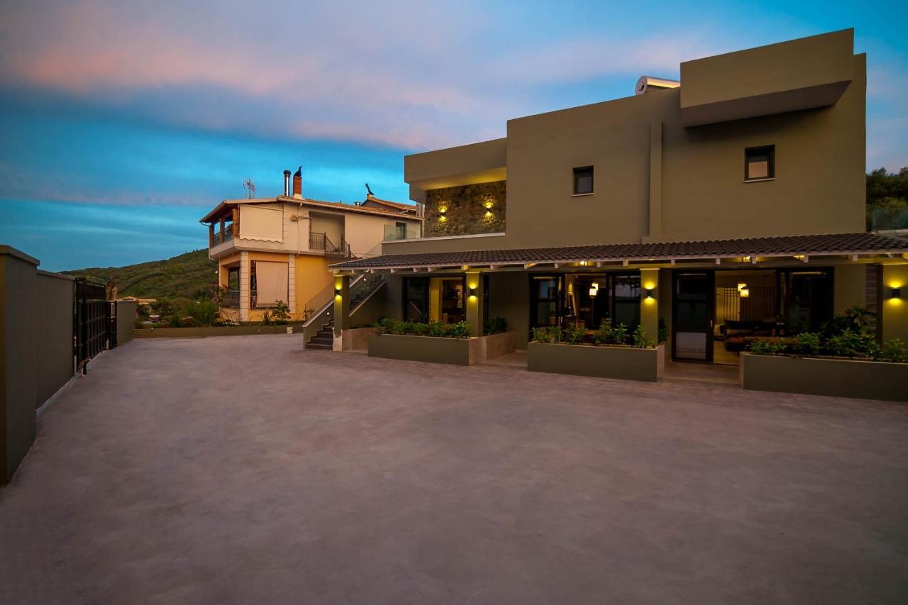 Olia Suites ปาร์กา ภายนอก รูปภาพ