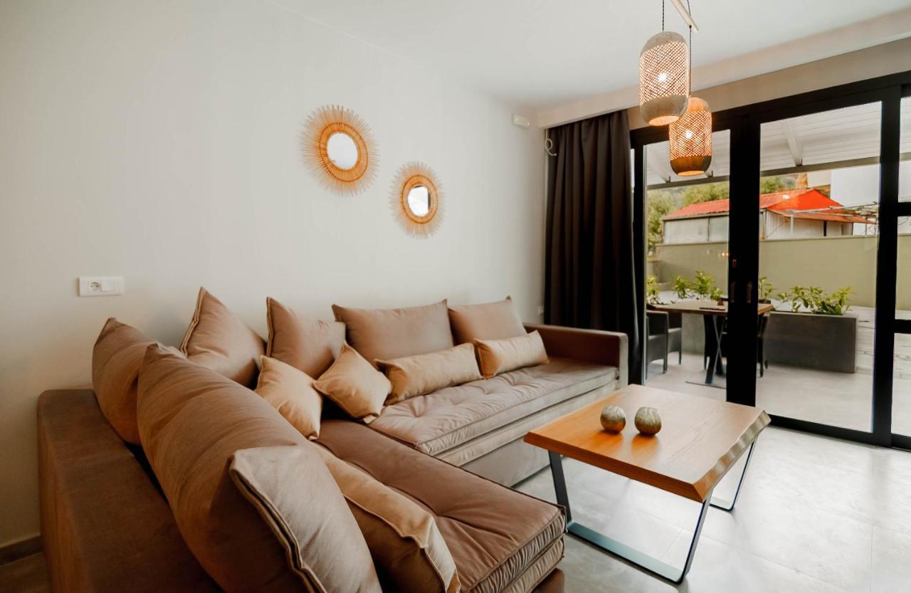 Olia Suites ปาร์กา ภายนอก รูปภาพ