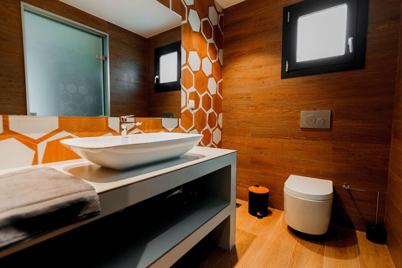 Olia Suites ปาร์กา ภายนอก รูปภาพ