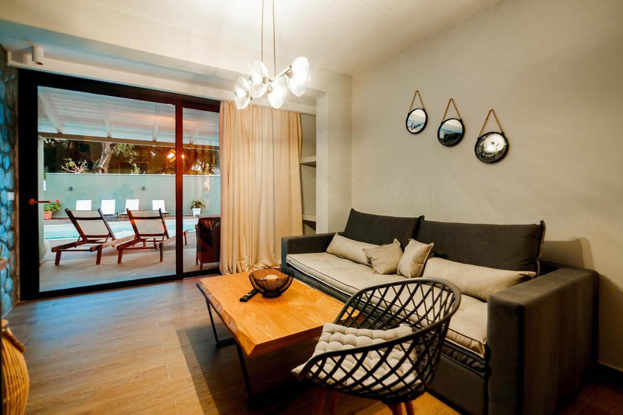 Olia Suites ปาร์กา ภายนอก รูปภาพ