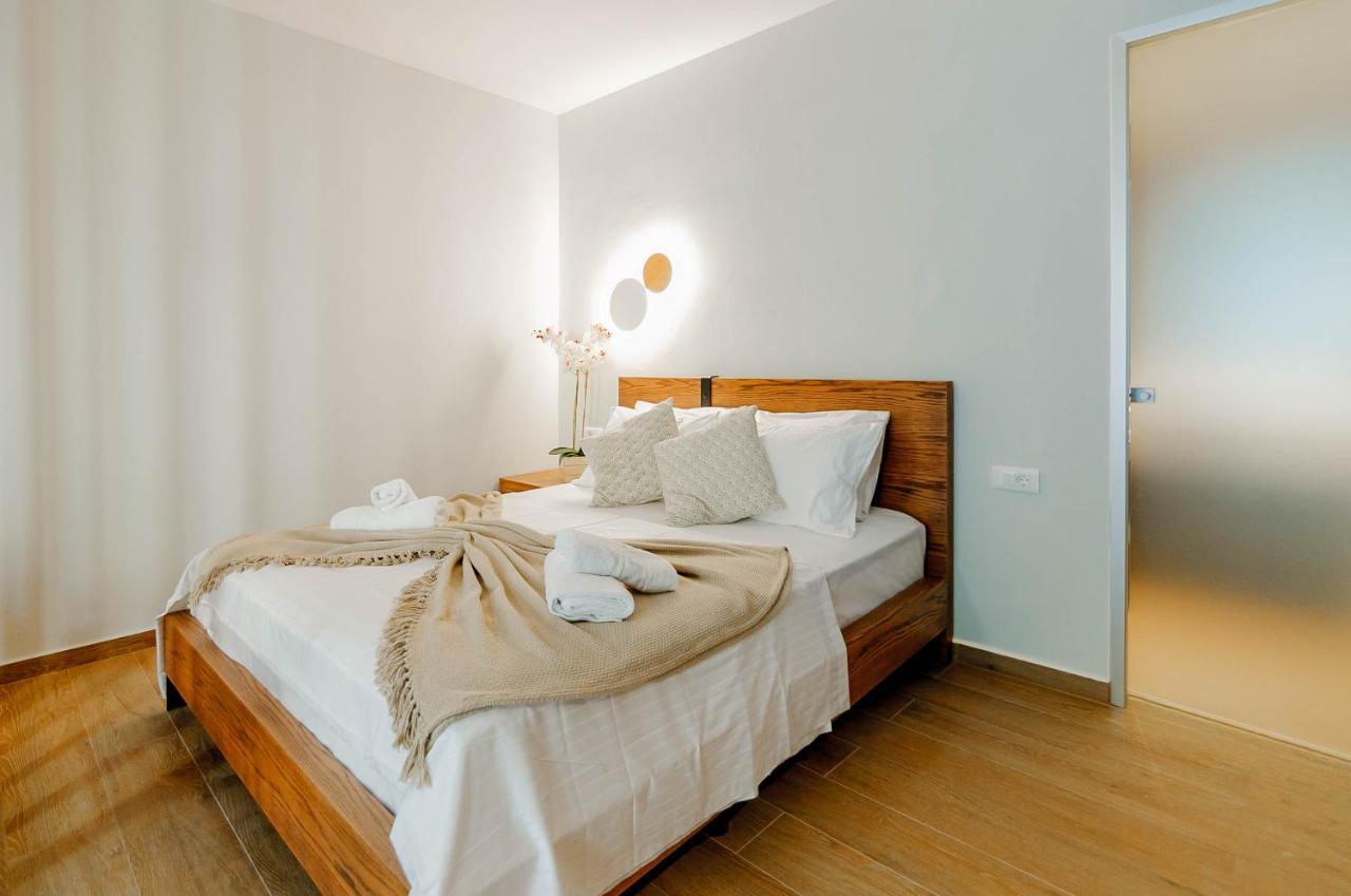 Olia Suites ปาร์กา ภายนอก รูปภาพ